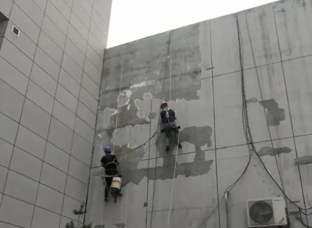 昆明市楼顶漏水维修公司分享下昆明市外墙防水的注意事项